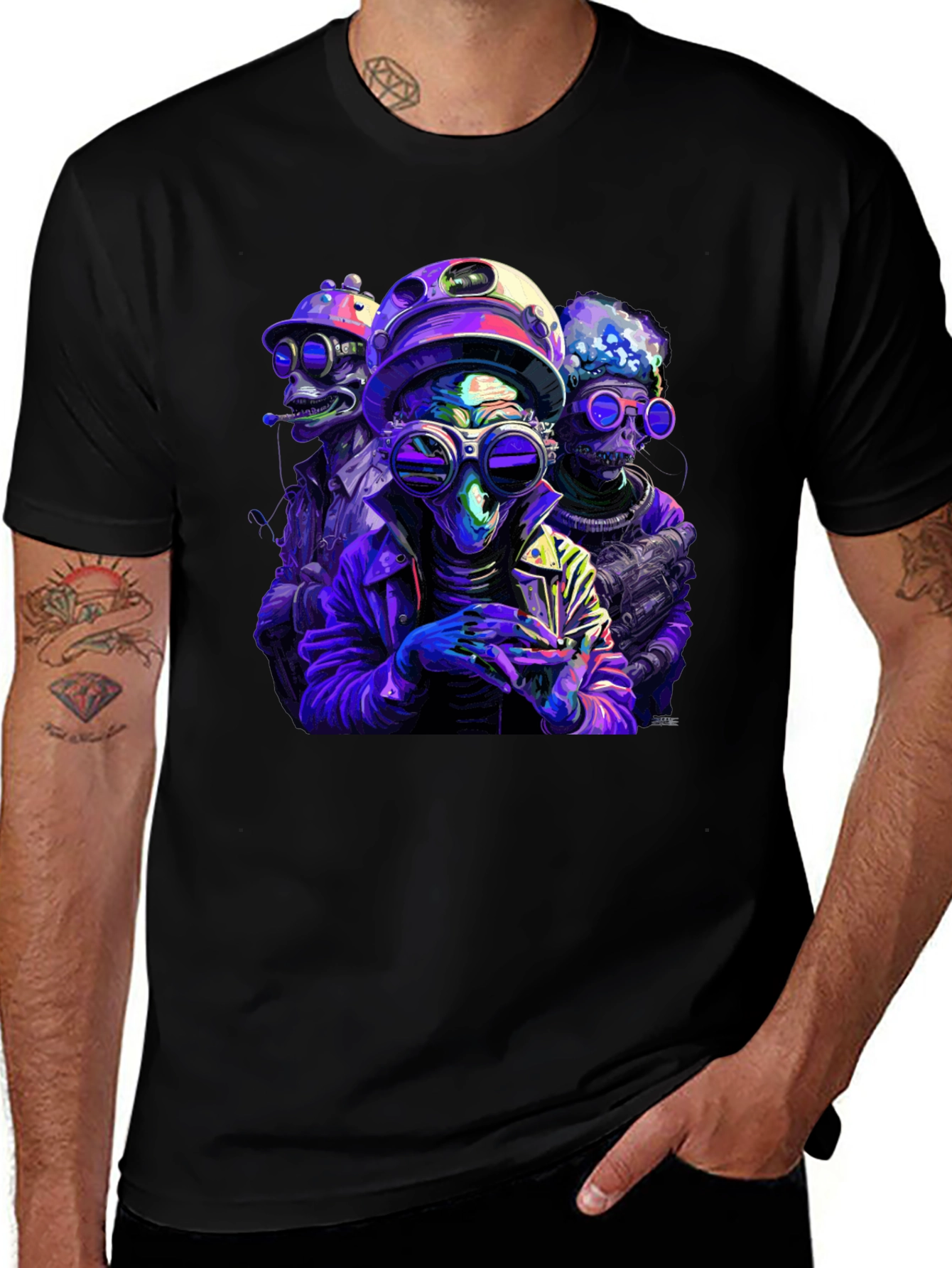 Retro Alien Crew Graphic Black T-Shirt