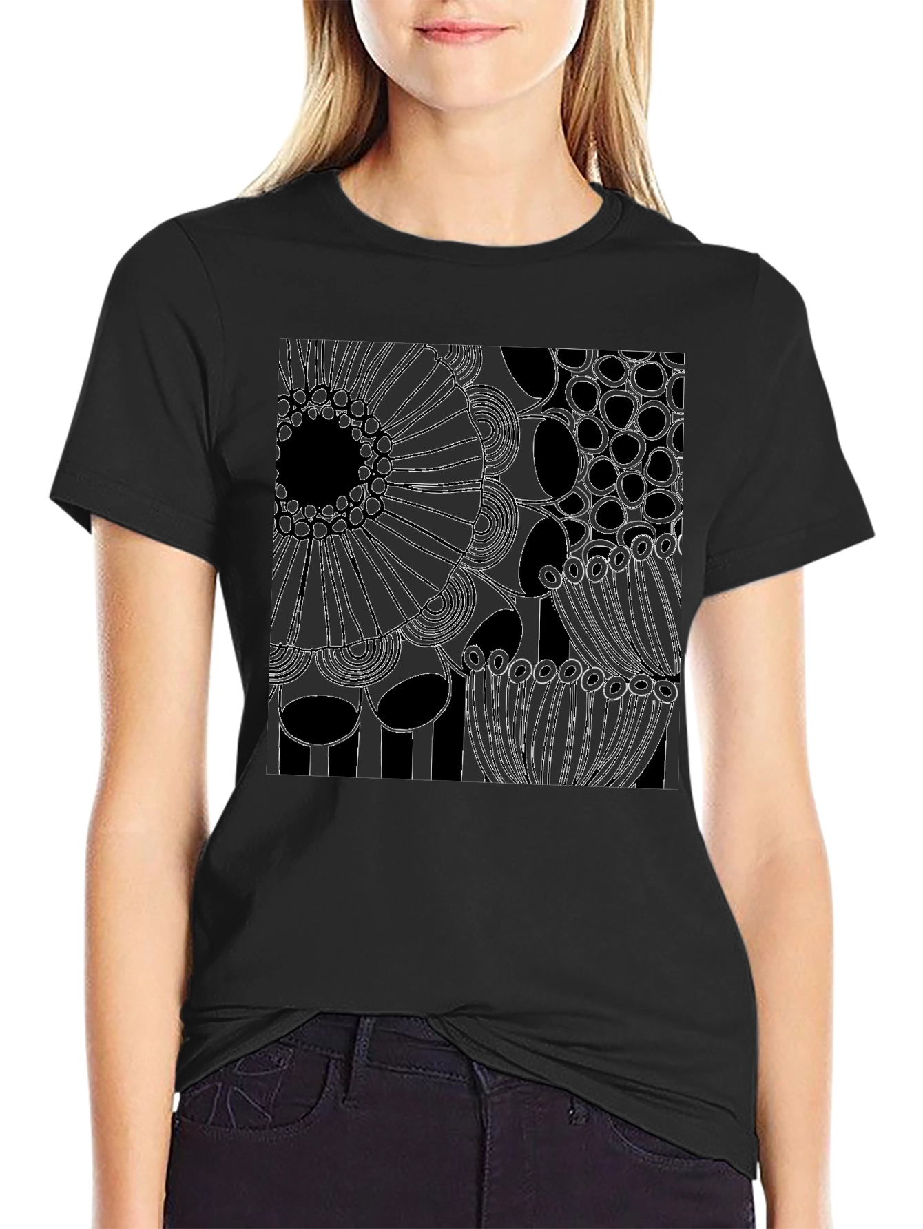 Abstract Art Graphic Tee - Modern Black T-Shirt
