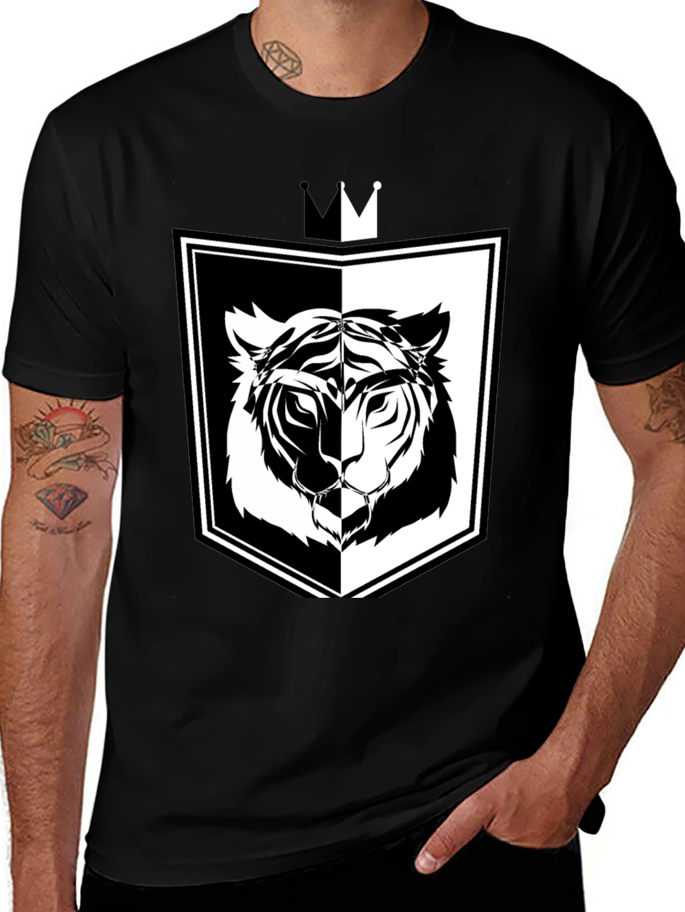 Tiger Shield Graphic Tee - Black