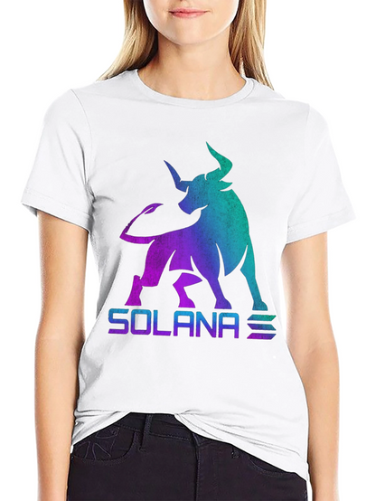 Solana Bull Crypto T-Shirt - Gradient Design