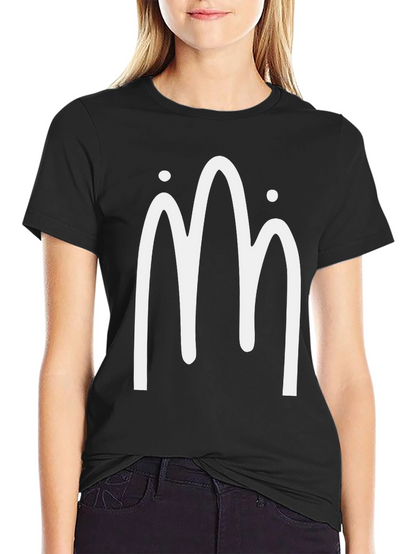 Minimalist Mountain Design Black T-Shirt