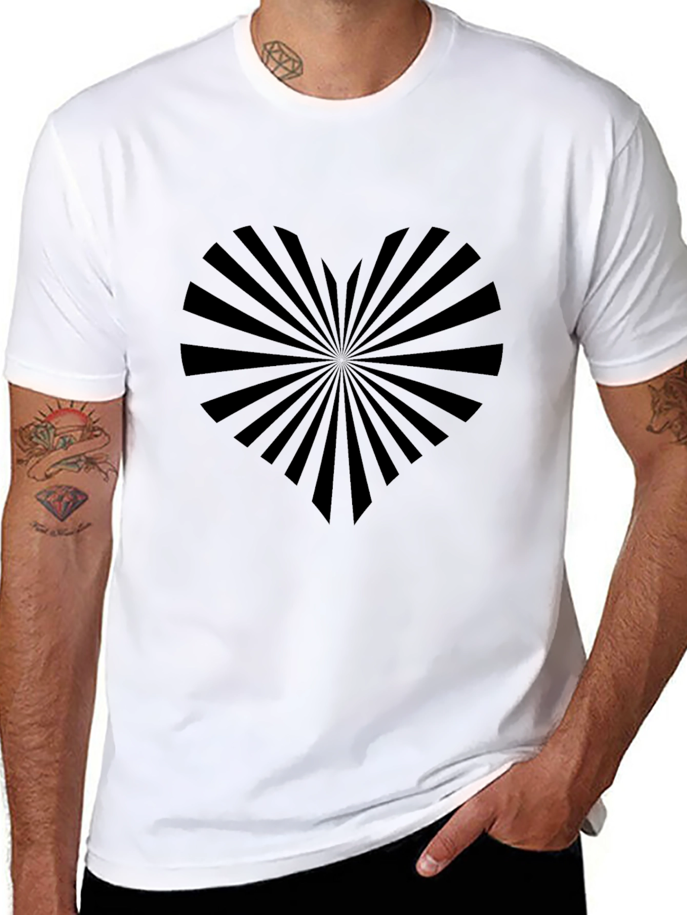 Heart Rays Graphic Tee - Black Cotton Blend