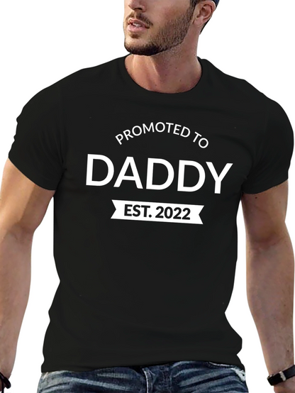 Promoted to Daddy Est. 2022 T-Shirt