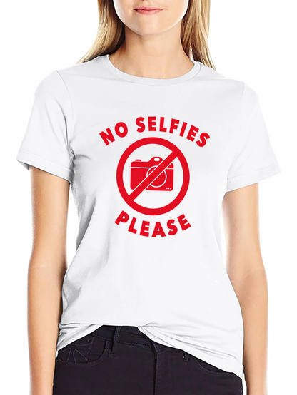 No Selfies Please T-Shirt - Black Graphic Tee