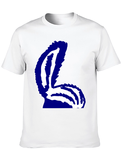 Skunk Graphic Tee - Classic Comfort Bold Design