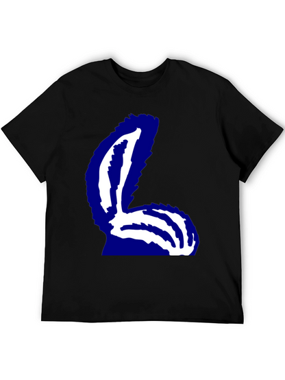 Skunk Graphic Tee - Classic Comfort Bold Design