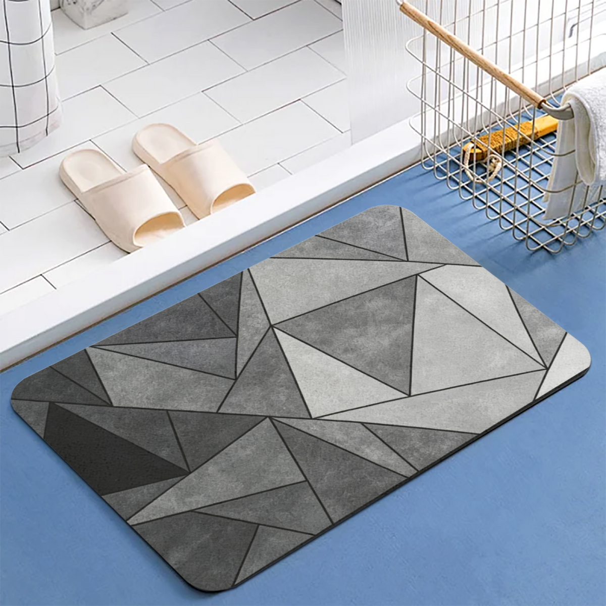 Grey Black Geometric Triangle Mosaic Diatomite Bath Mat