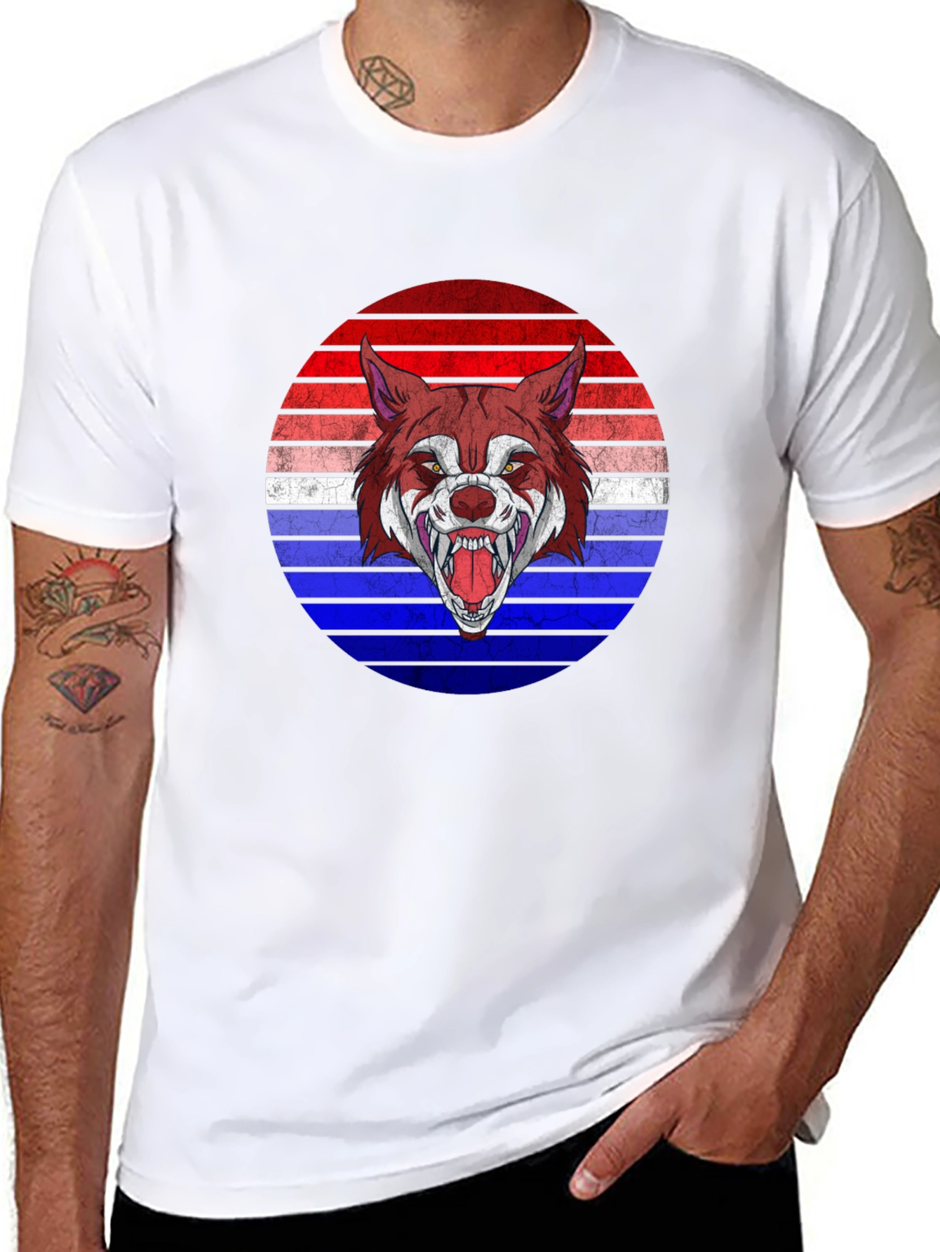 Wolf Graphic Tee - Retro Style