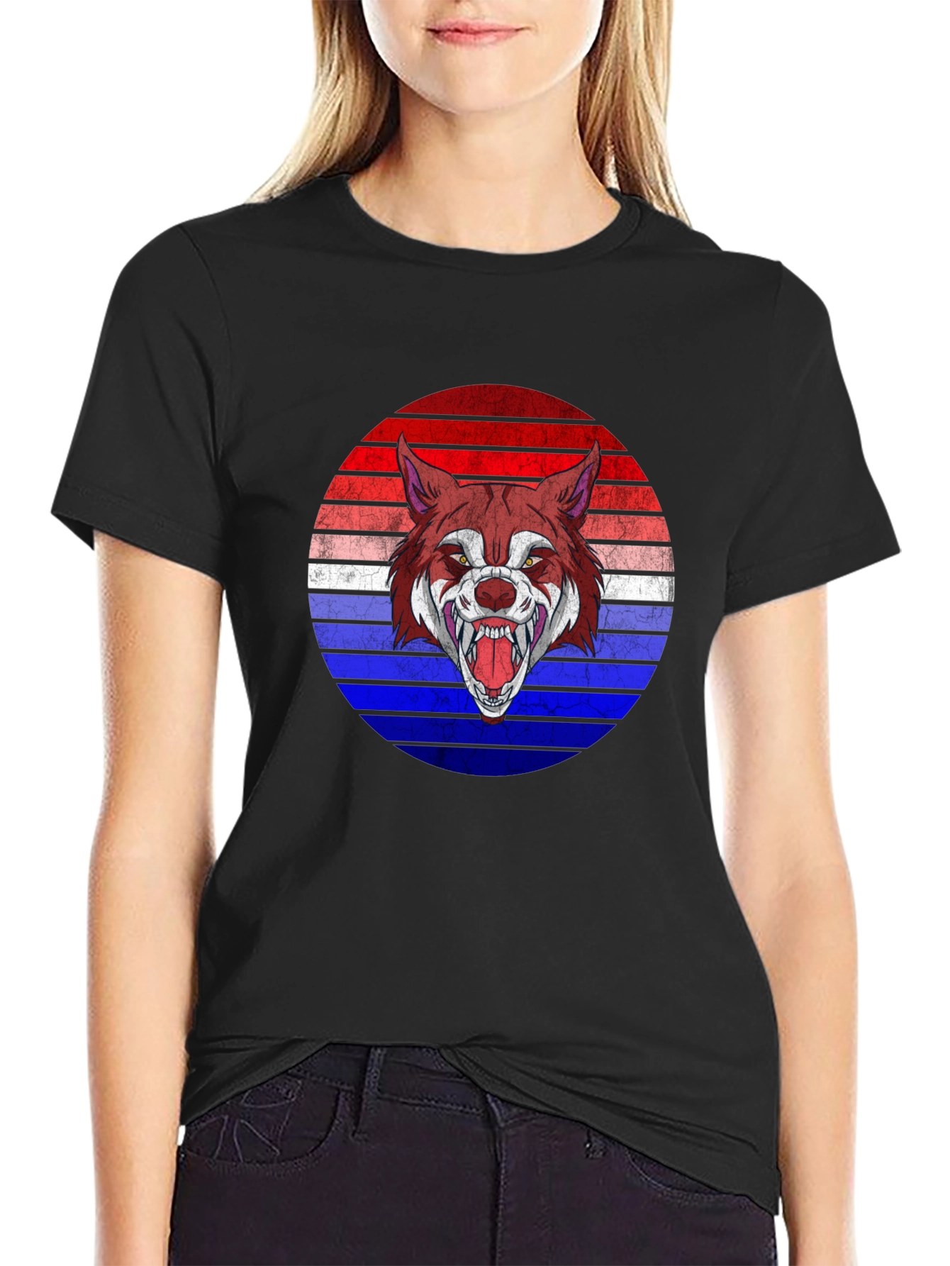 Wolf Graphic Tee - Retro Style