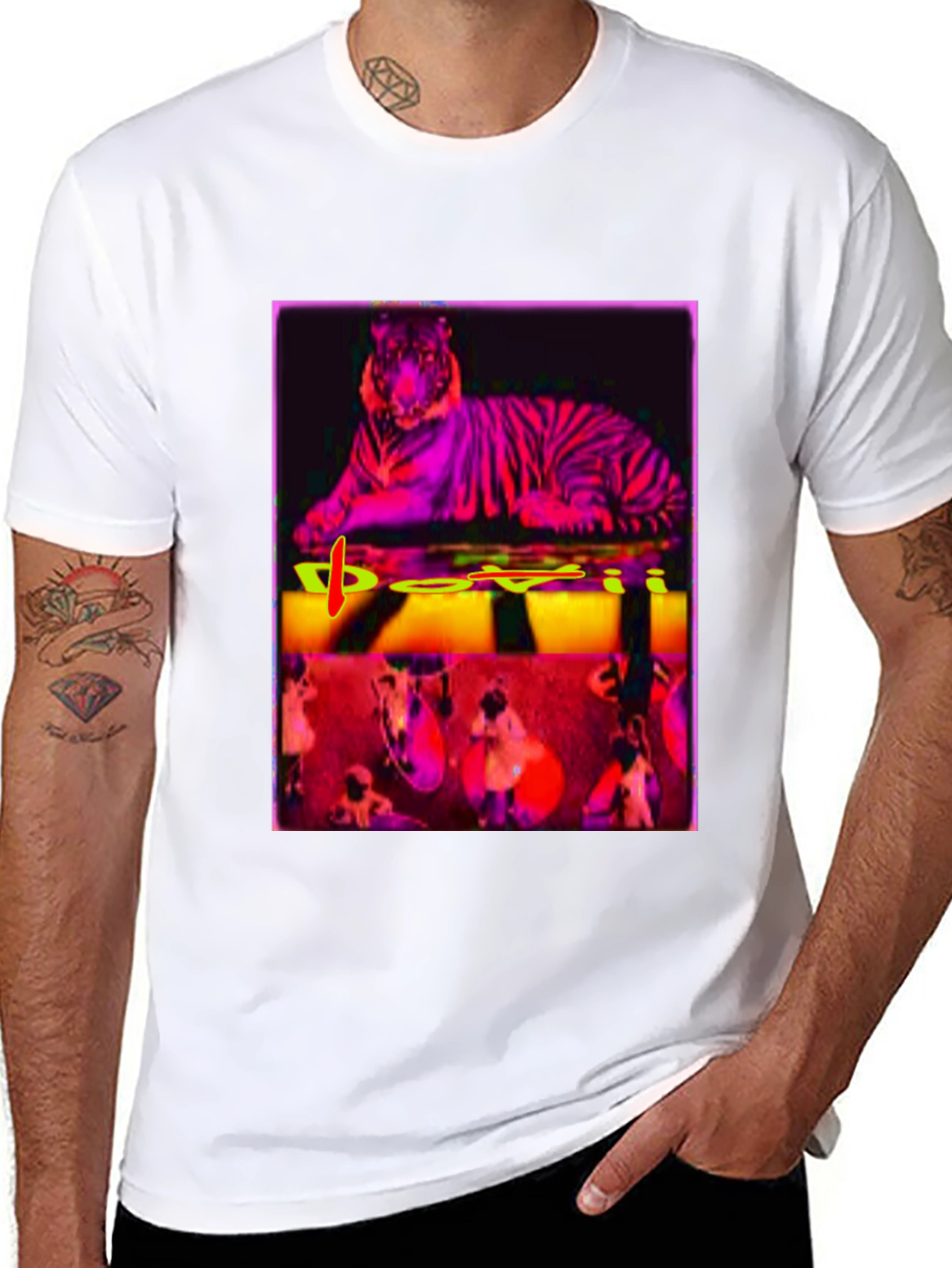 Tiger Graphic Tee - Bold Artistic Design