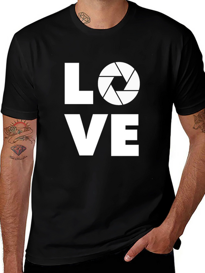 Photographer Love Graphic T-Shirt - Black