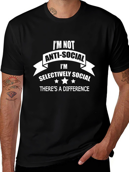 Im Selectively Social Graphic Tee