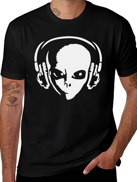 Alien DJ Graphic Tee - Stylish Music Lover T-Shirt