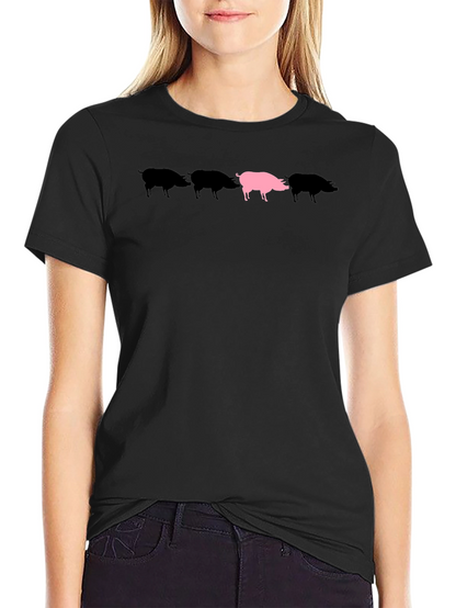 Stand Out Pig Graphic Tee - Black Cotton Shirt