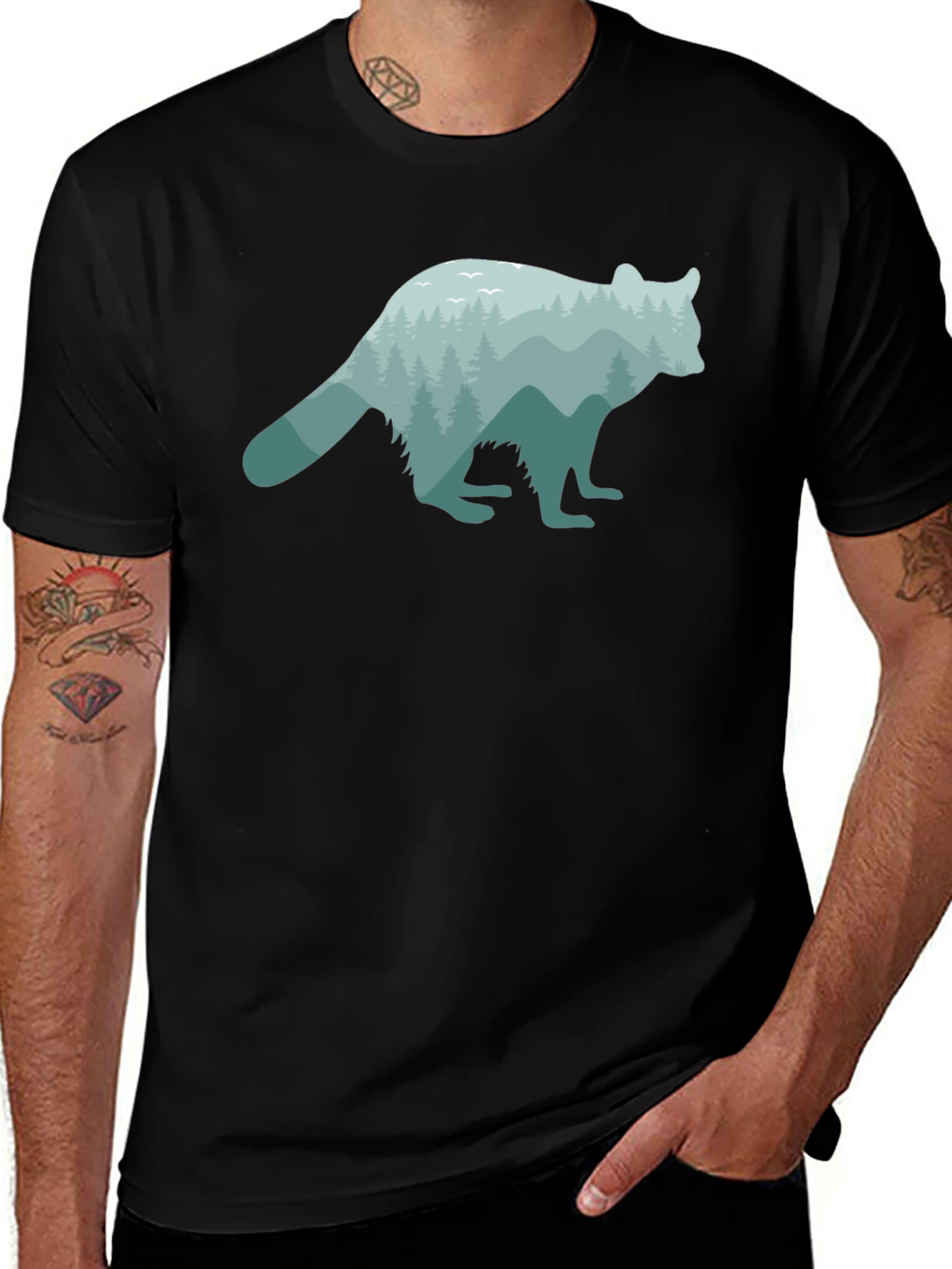 Nature Raccoon Graphic Tee - Soft Black Cotton T-Shirt