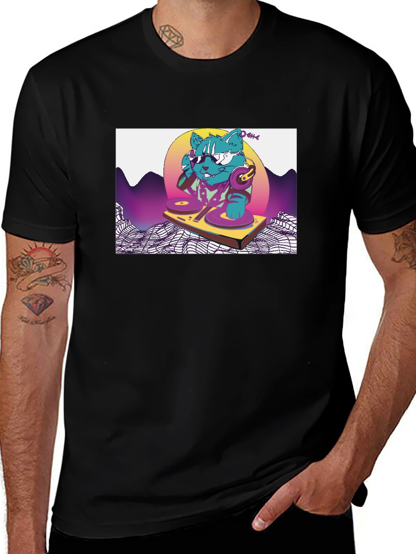 DJ Cat T-Shirt - Retro Style
