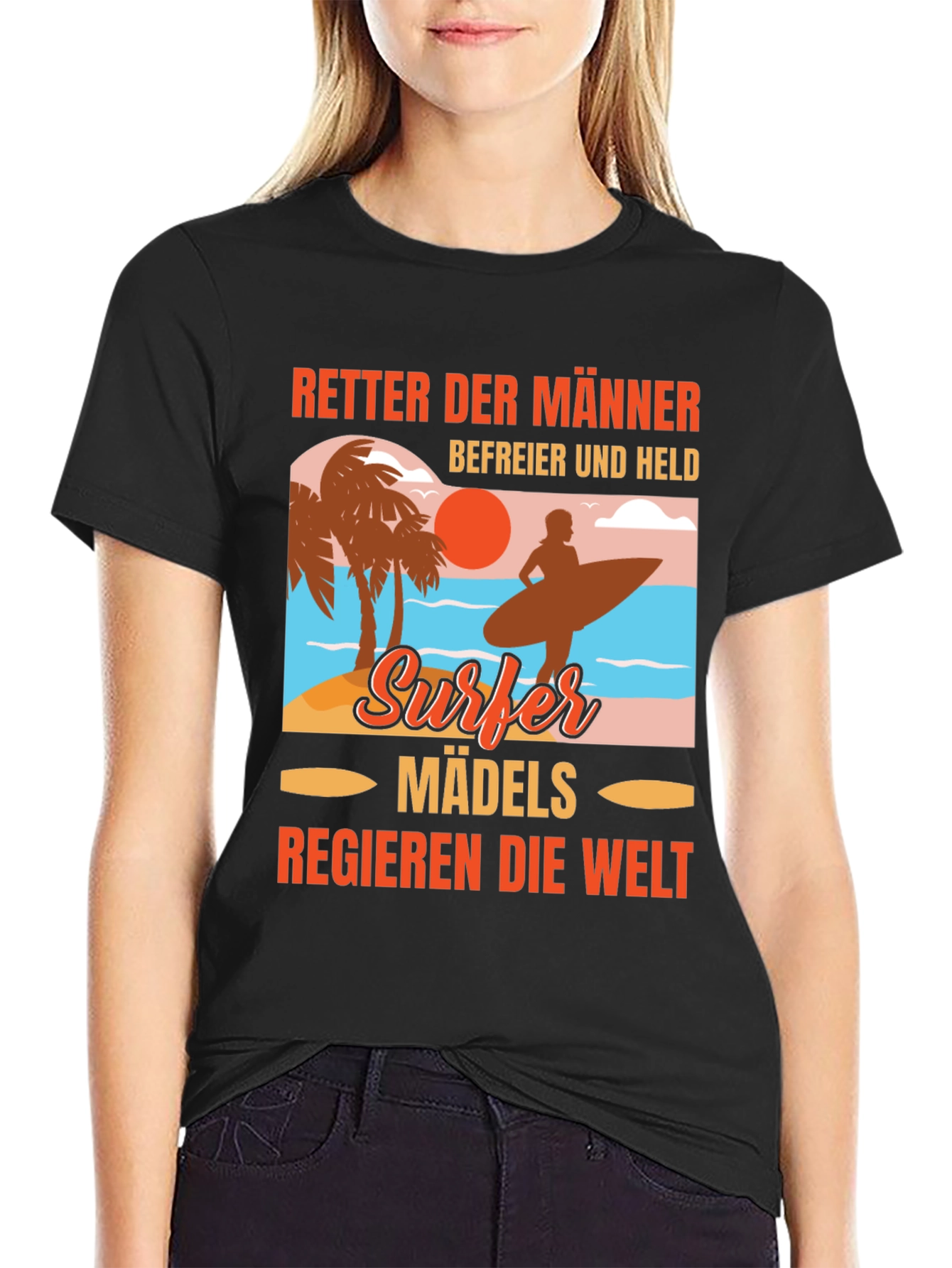 Surfer Madels T-Shirt: Beach Vibes Relaxed Fit