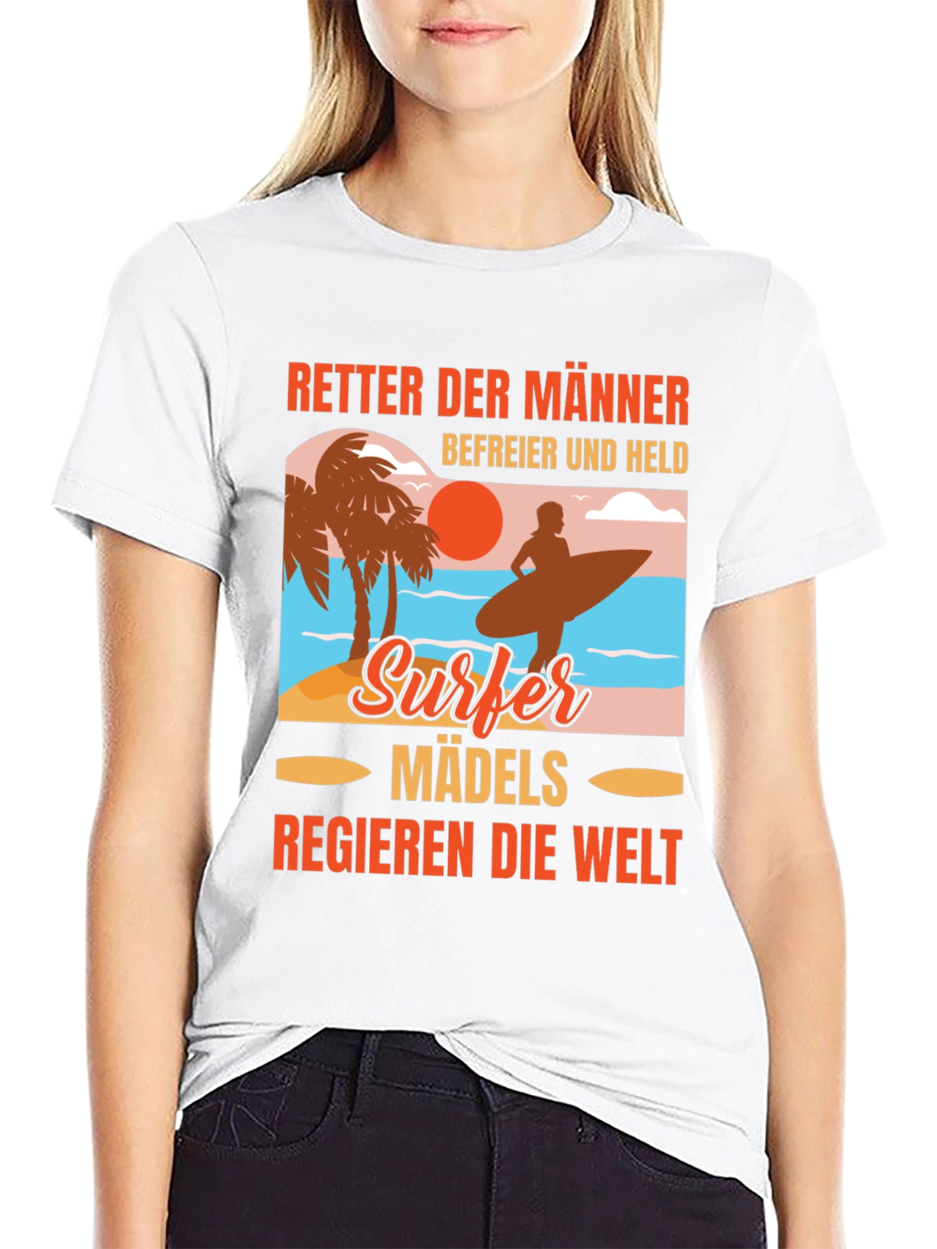 Surfer Madels T-Shirt: Beach Vibes Relaxed Fit