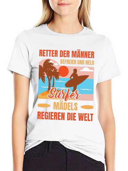 Surfer Madels T-Shirt: Beach Vibes Relaxed Fit
