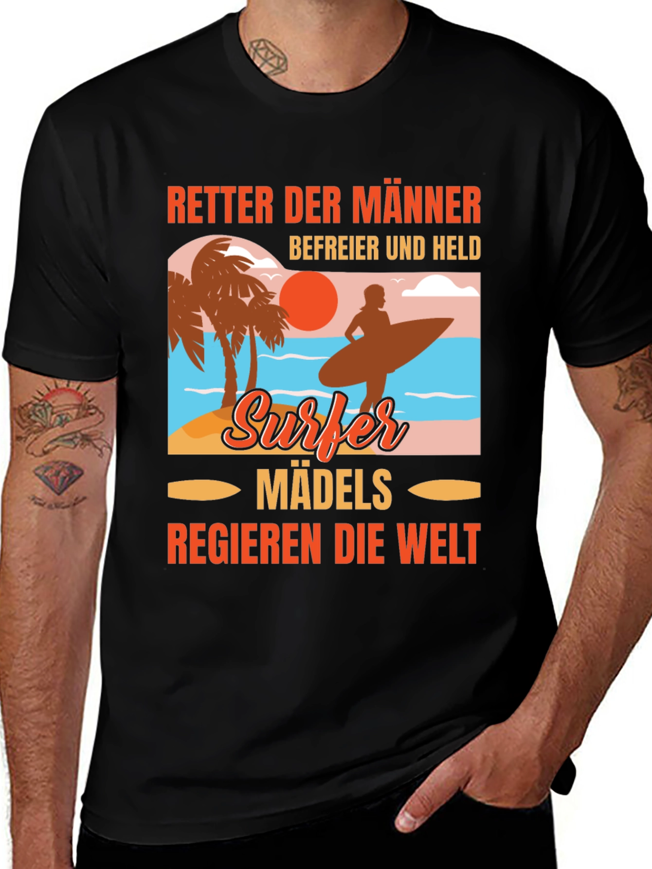 Surfer Madels T-Shirt: Beach Vibes Relaxed Fit
