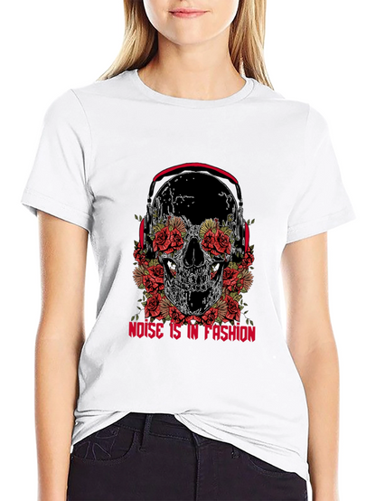 Skull & Roses Graphic Tee - Noise is Fashion