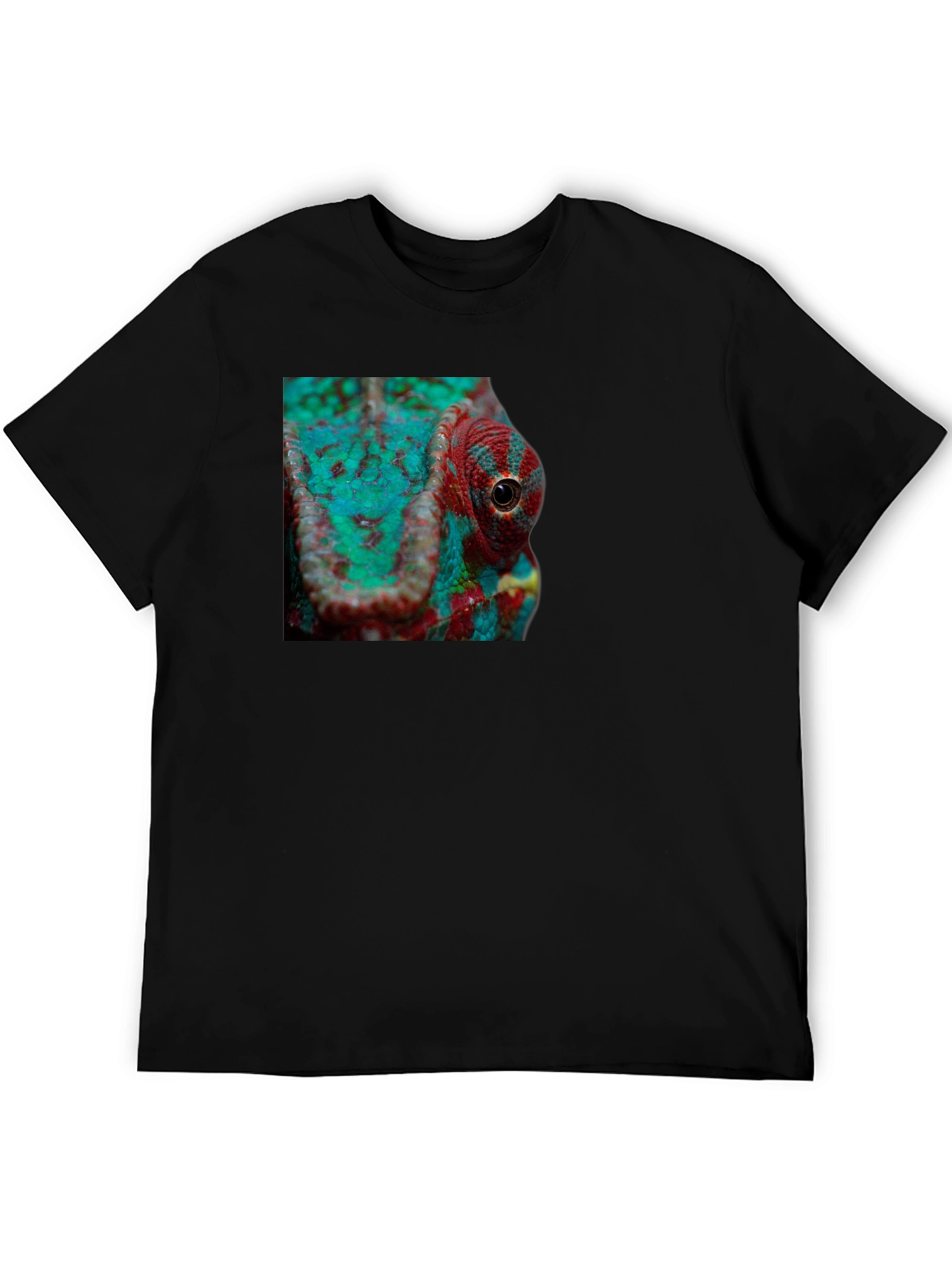 Chameleon Close-Up Graphic T-Shirt
