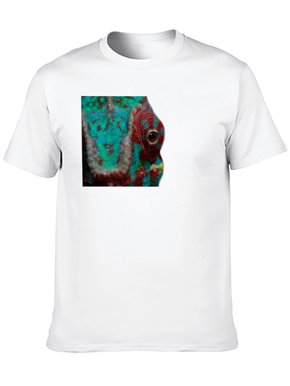 Chameleon Close-Up Graphic T-Shirt