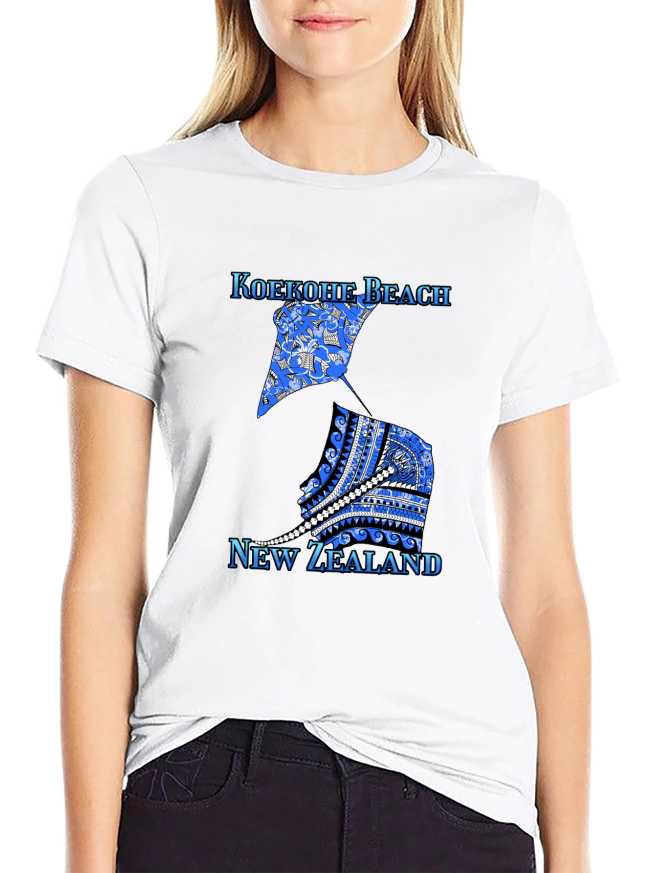 Koekohe Beach New Zealand Graphic Tee