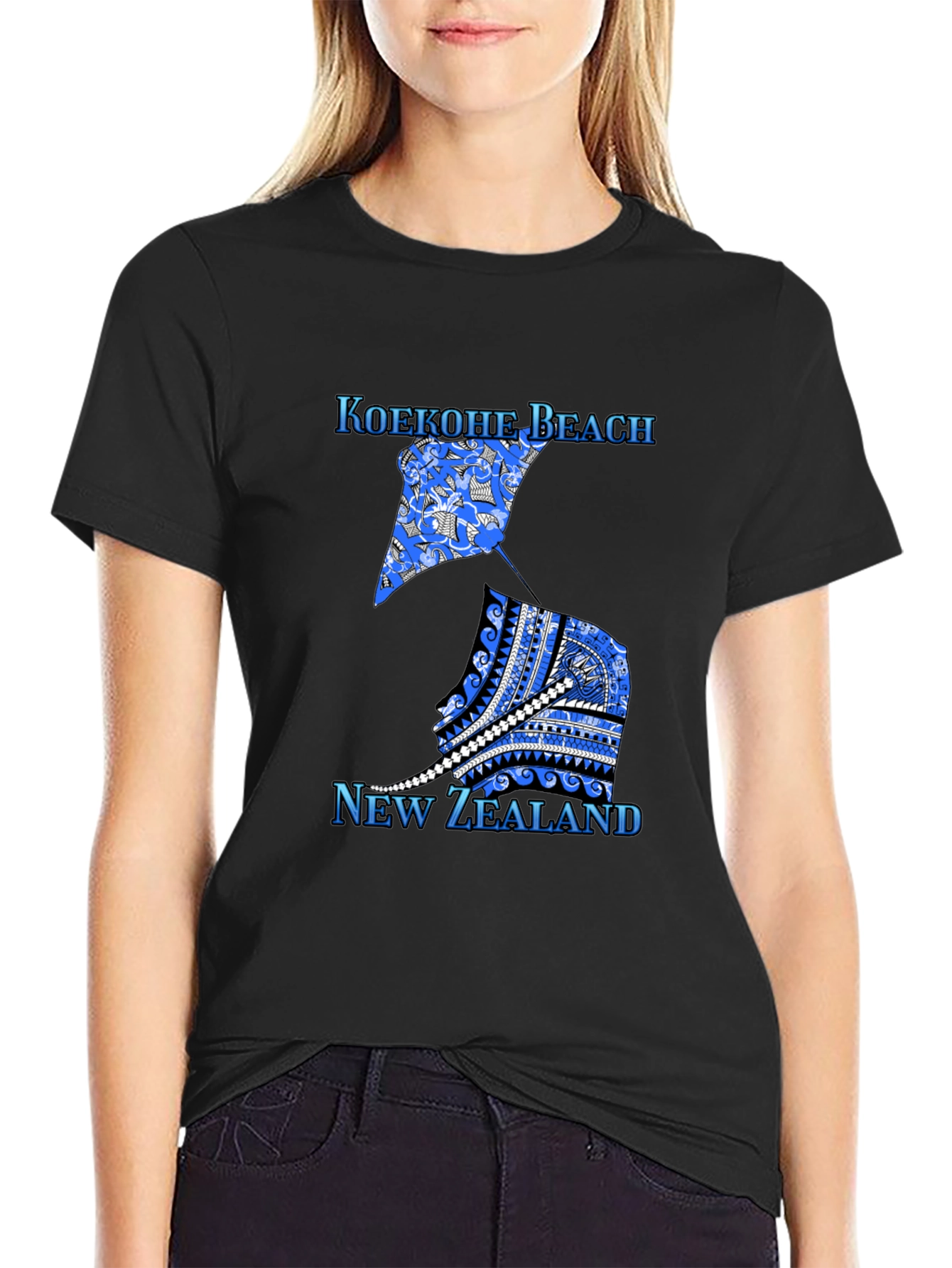 Koekohe Beach New Zealand Graphic Tee