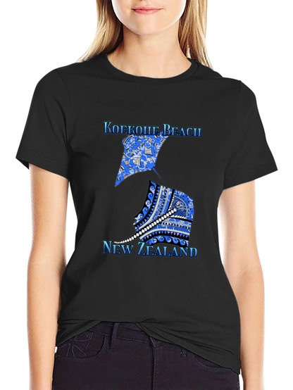 Koekohe Beach New Zealand Graphic Tee