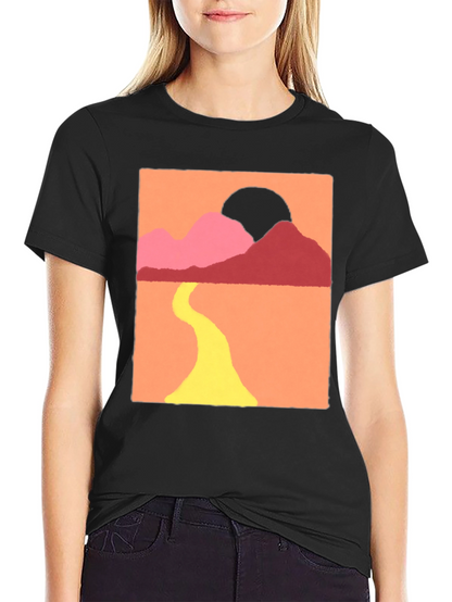 Sunset Mountain Graphic Tee - Stylish Comfort