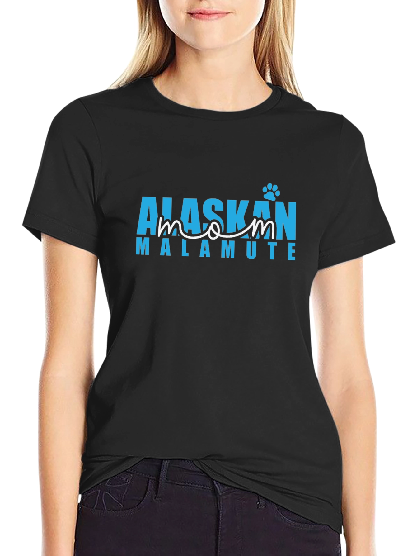 Alaskan Malamute Mom T-Shirt - Dog Lover Tee