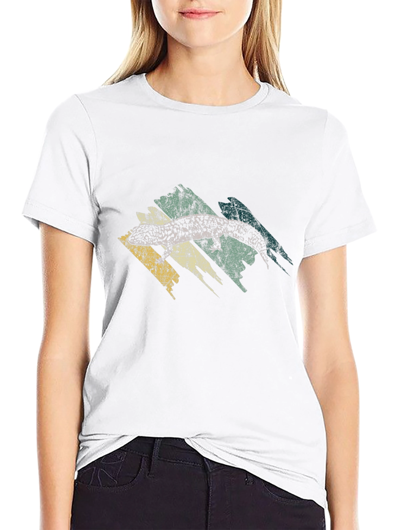 Retro Gecko Graphic Tee - Cool Lizard T-Shirt