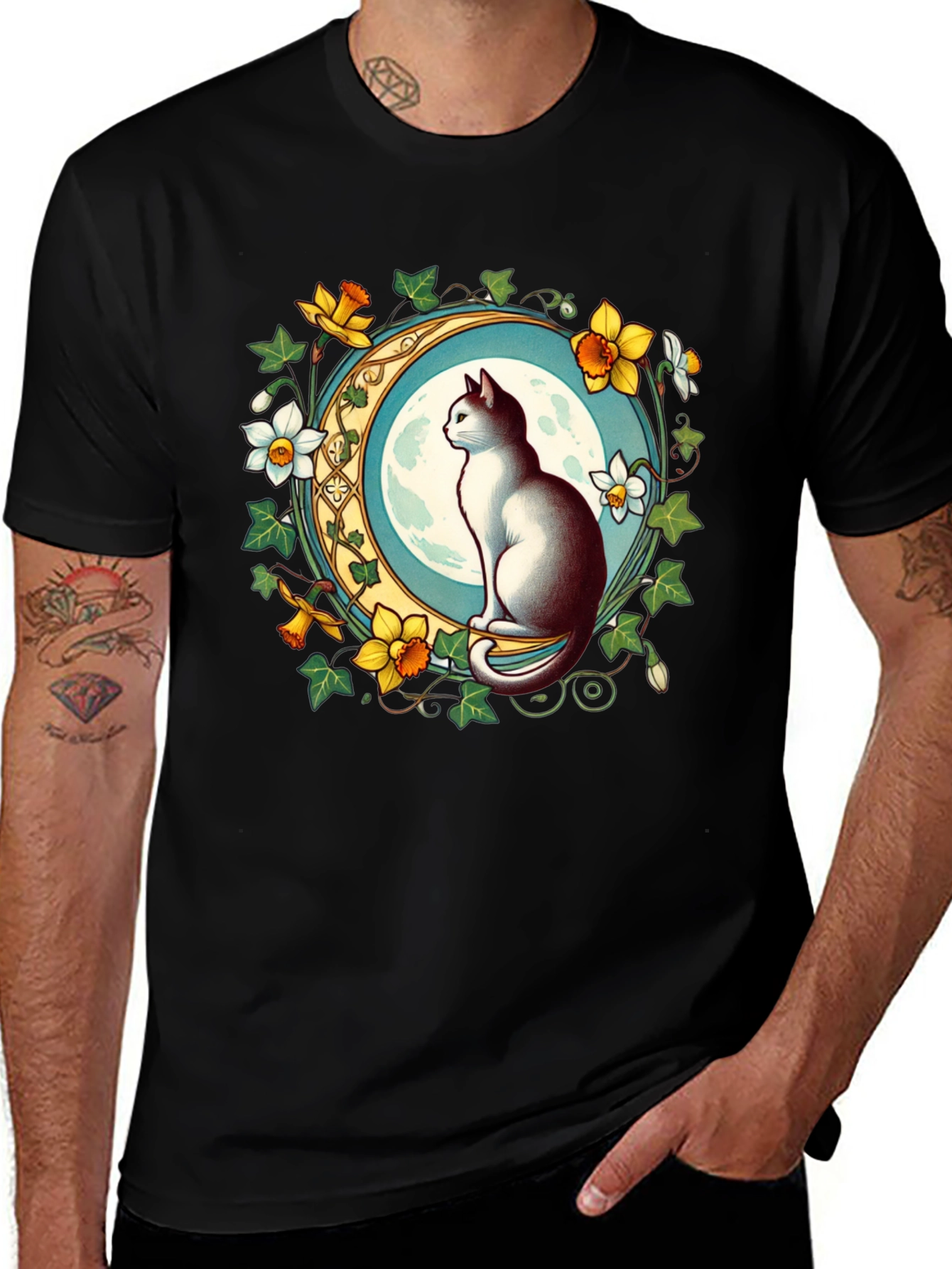 Cat and Moon Graphic T-Shirt