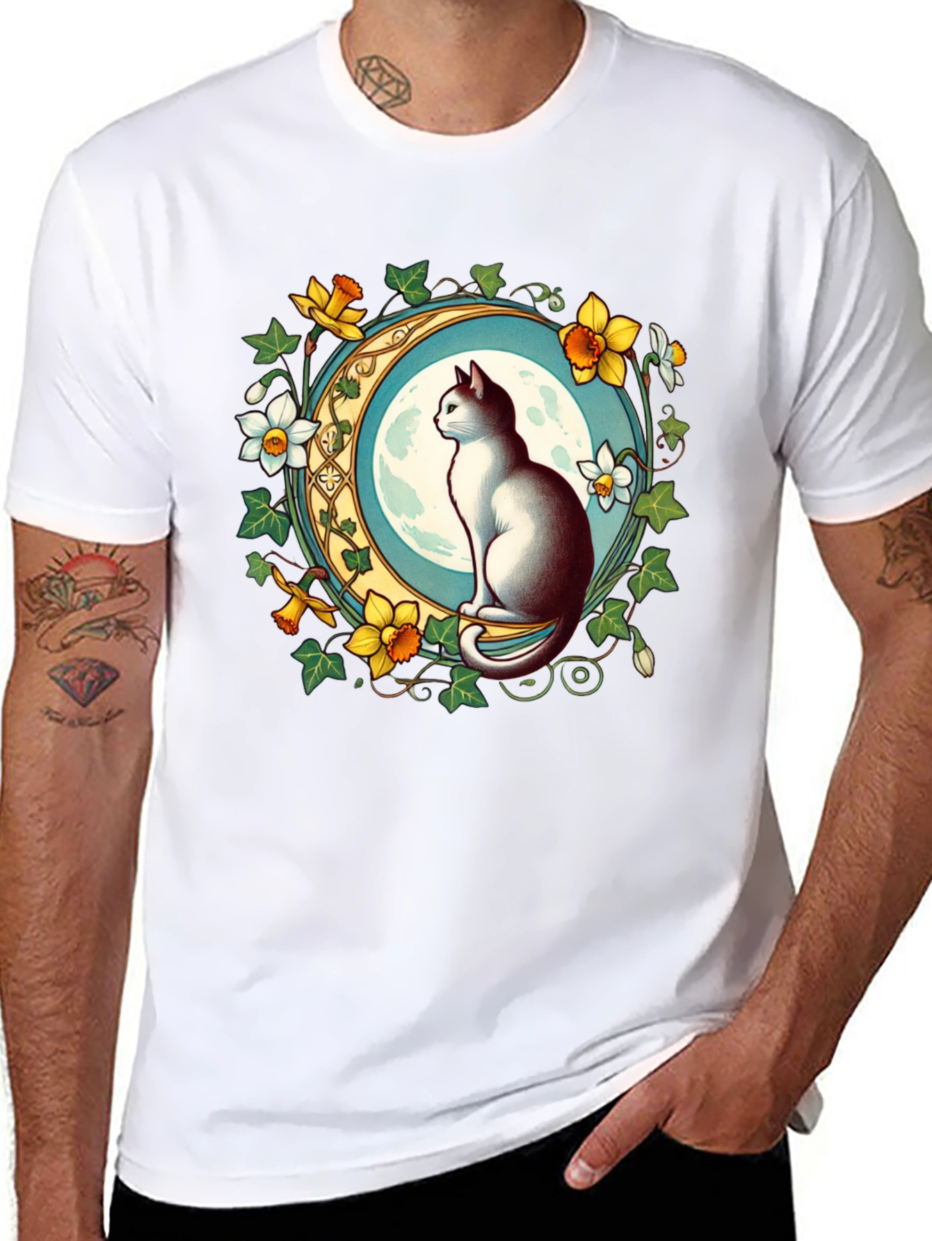 Cat and Moon Graphic T-Shirt