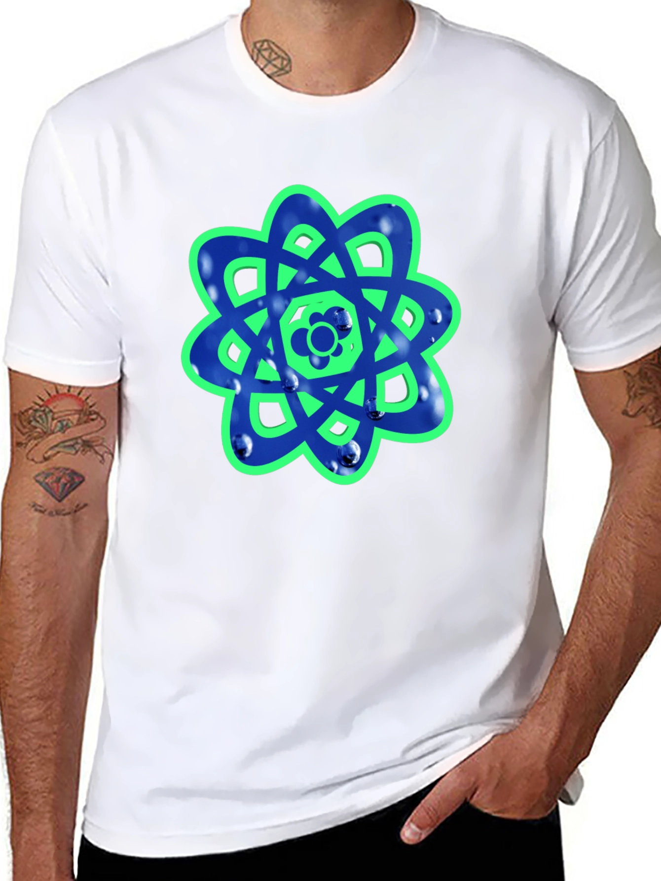 Geometric Flower Graphic Tee - Casual Style