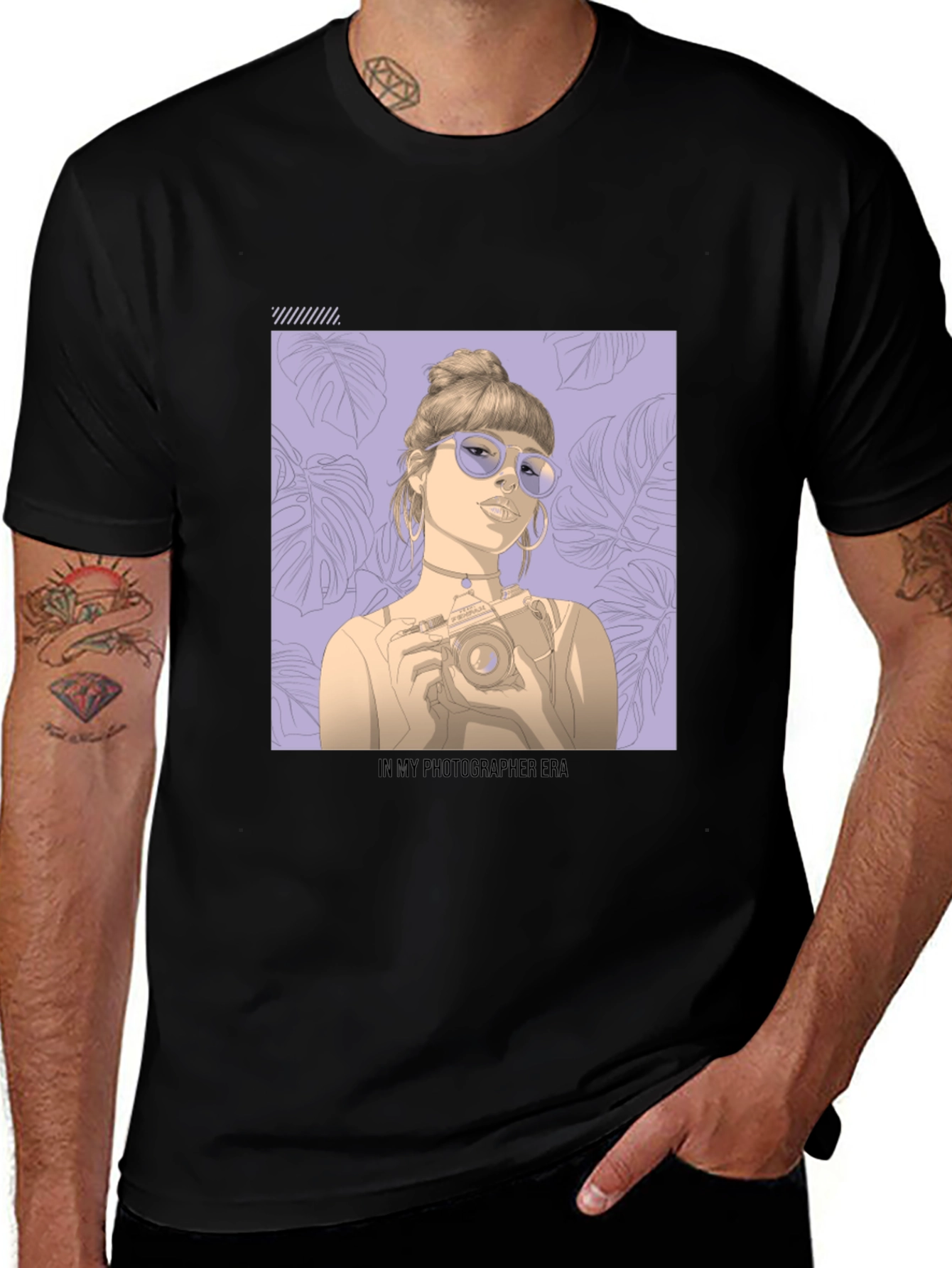 Photographer Era Graphic Tee - Stylish Unisex Black T-Shirt