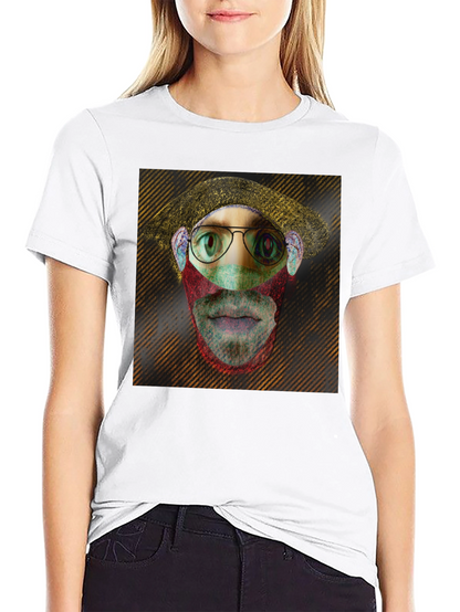 Eye-Catching Graphic Print Black T-Shirt