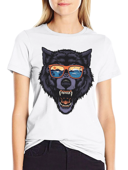Wolf Graphic Tee - Beach Vibes