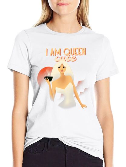 I am Queen Cute T-Shirt - Stylish Graphic Tee