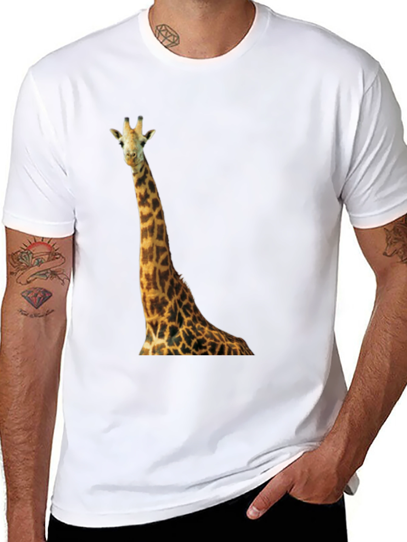 Giraffe Graphic Black T-Shirt - Unique Animal Print