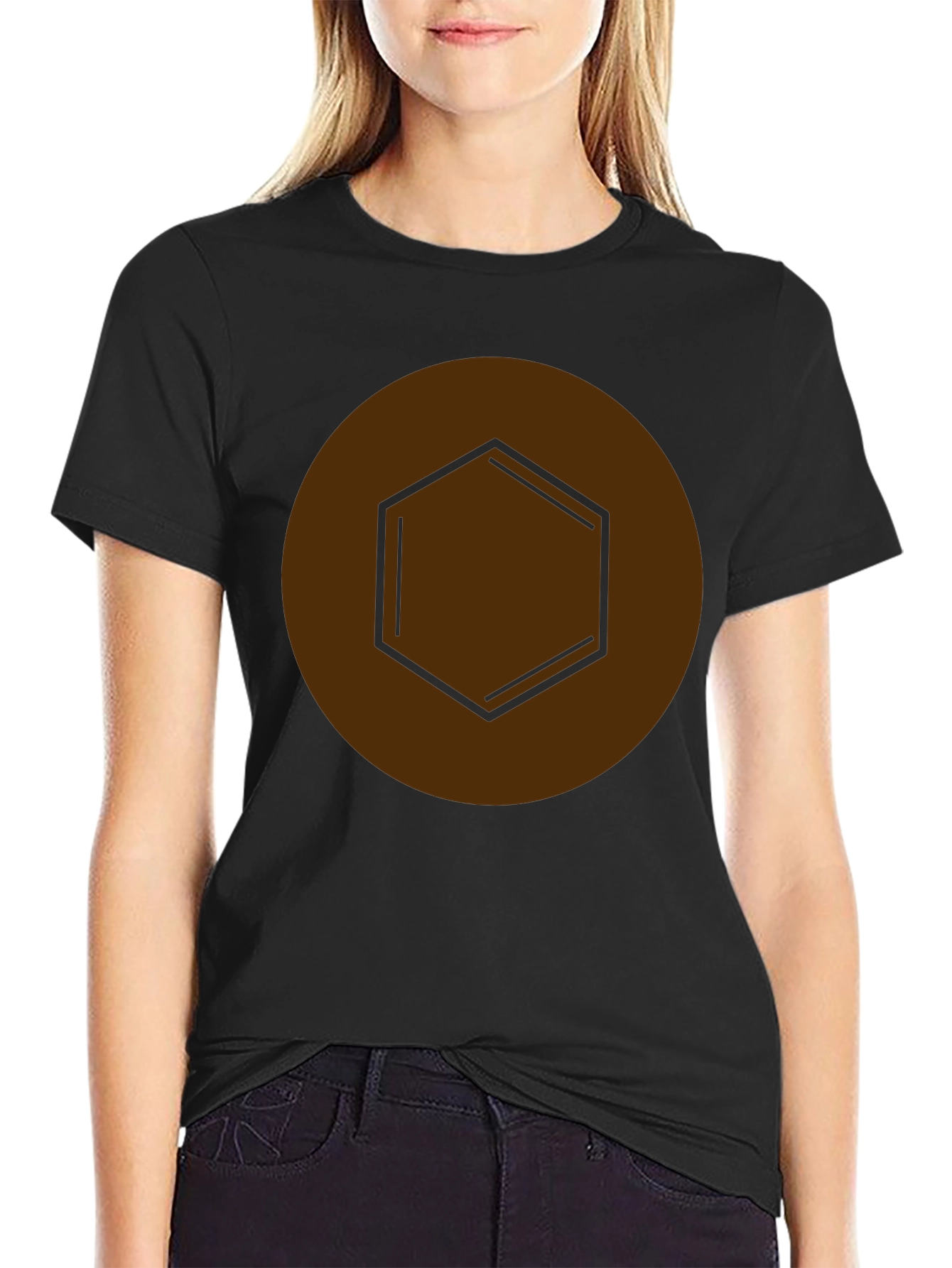 Geometric Hexagon Graphic Tee - Modern Casual Style
